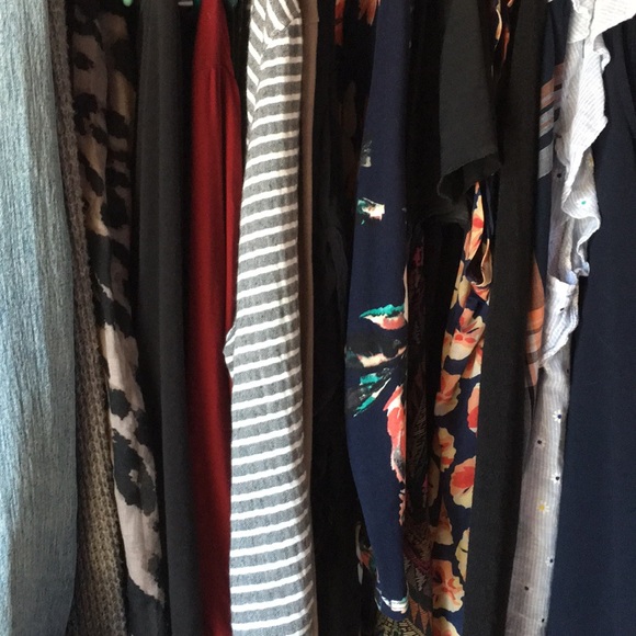 Meet your Posher, Elizabeth - Picture 3 of 5